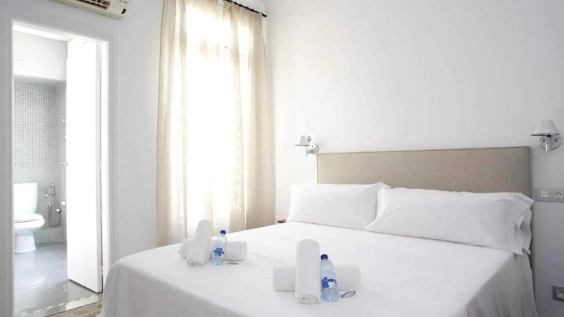 Daire The Claris Suites II Barselona İspanya