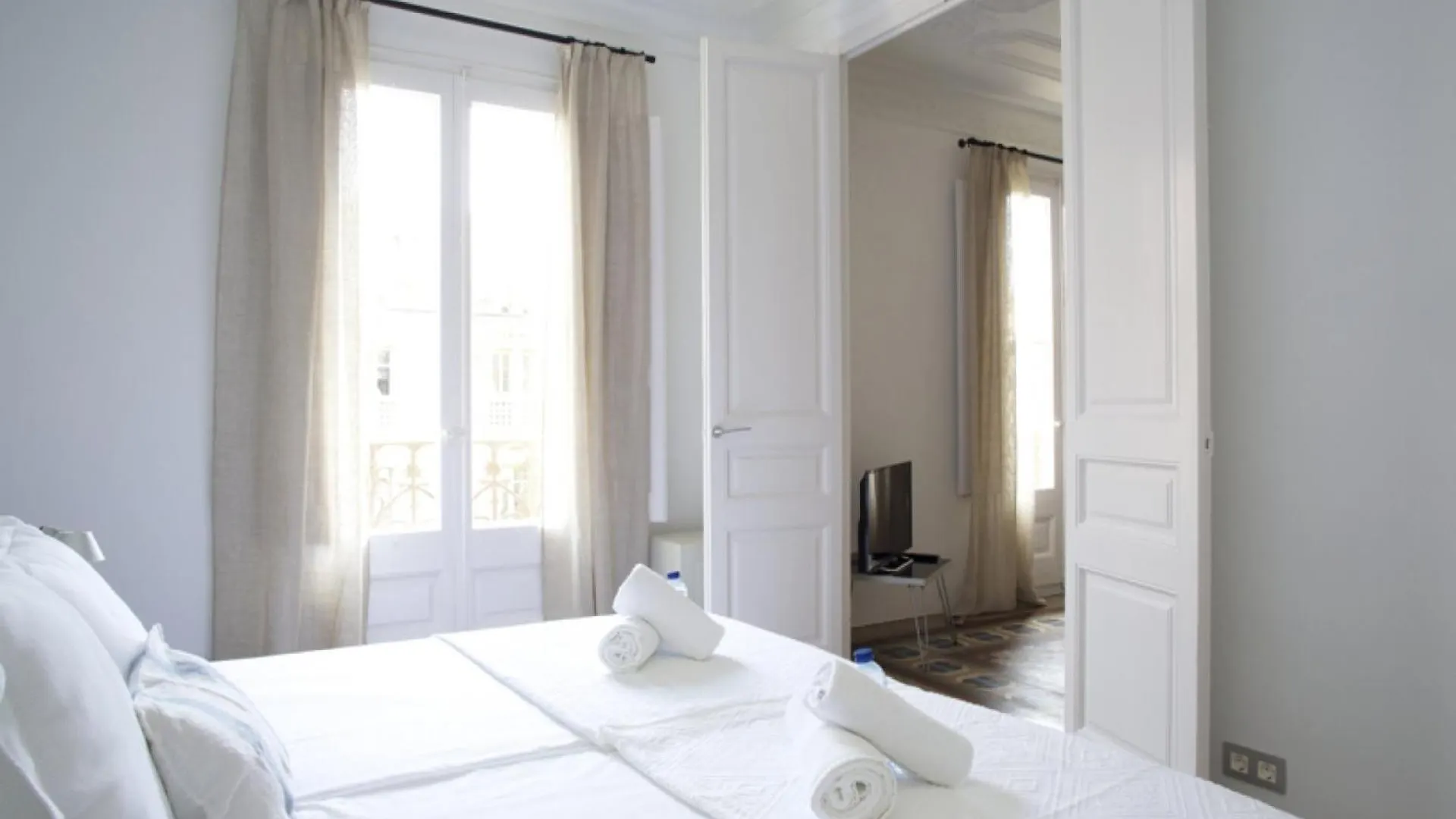 Apartment The Claris Suites II