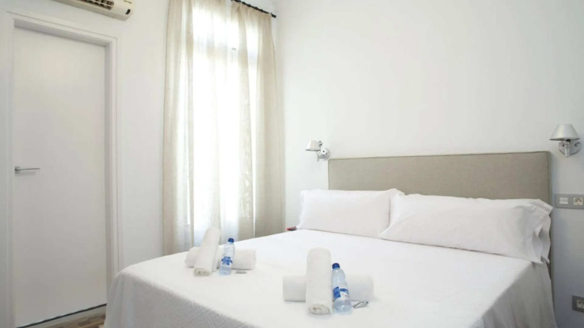 The Claris Suites II 0*, Barcelona