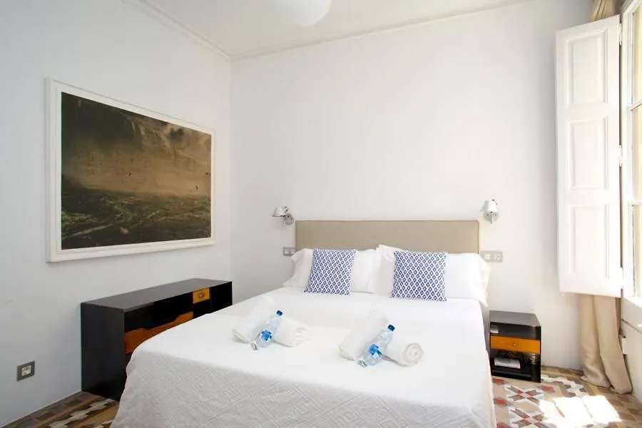 Apartment The Claris Suites II